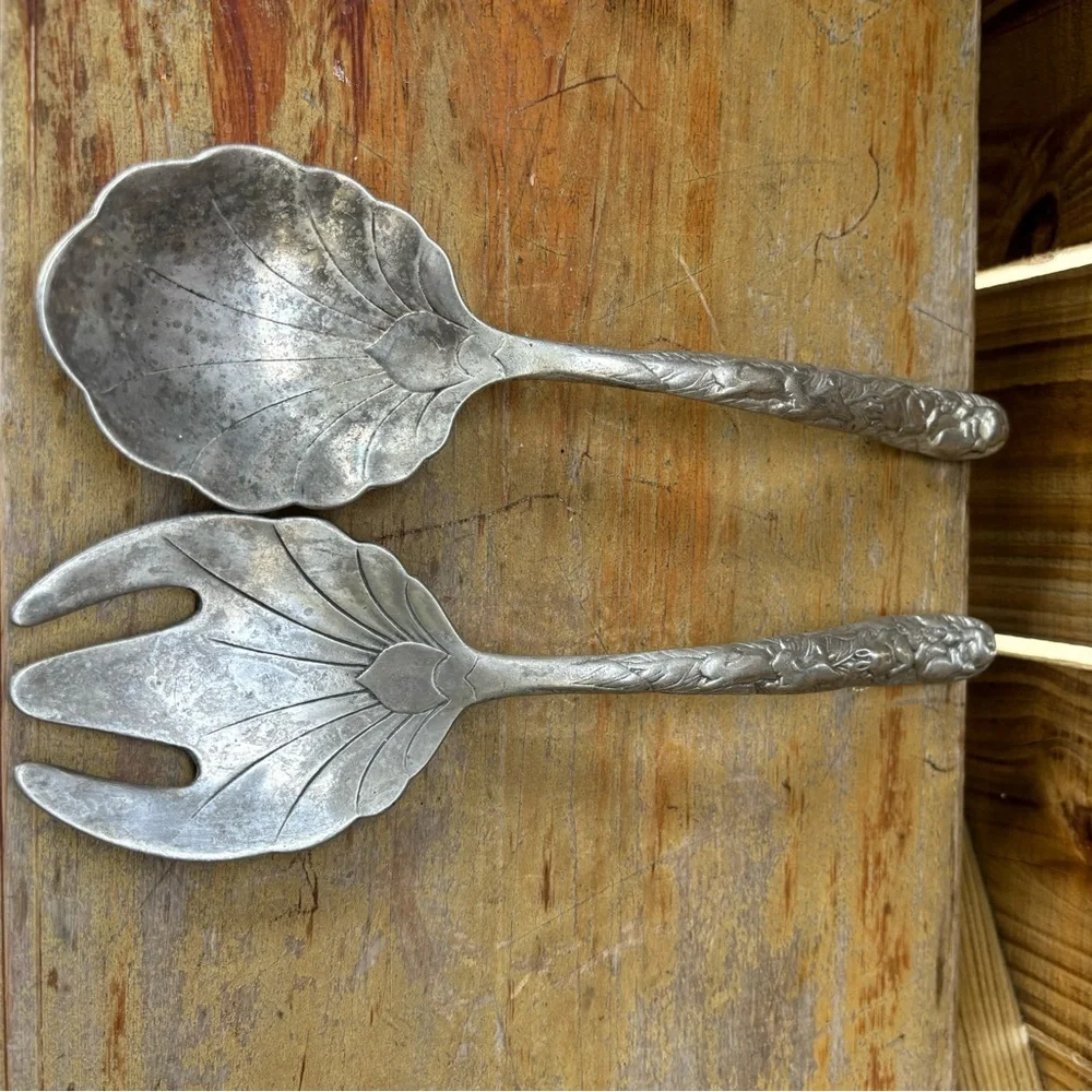 2 Piece Solid Salad Set Arthur Court Brer Rabbit Bunnies Aluminum Hollowware